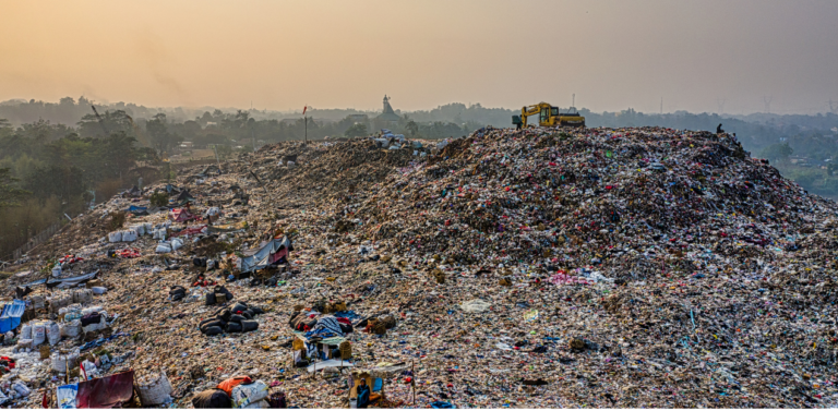 Why Delhi Can’t End Landfill Dumping by 2026